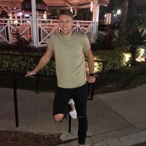 Meet your Posher, Blake